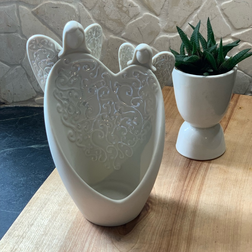 PARTYLITE | Serenity Angel Tealight or Votive Holder